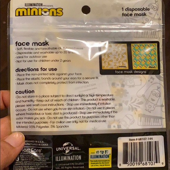 Lot of 2 Minions Themed Kids Face Masks NIP - Picture 3 of 8